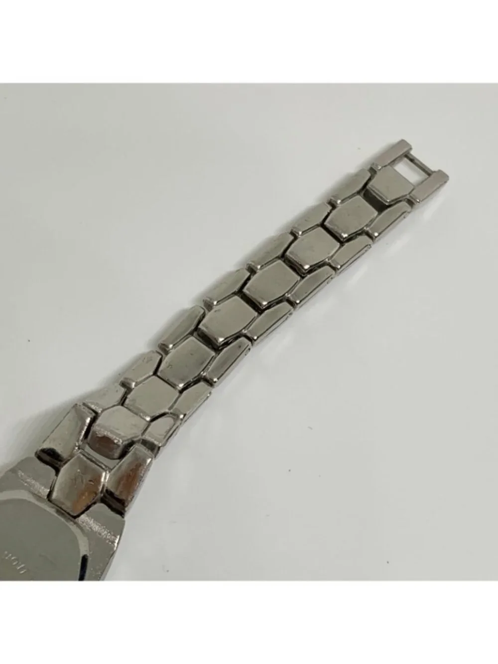 Ian Daniels women’s watch silver tone quartz 18mm black dial adjustable running